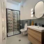 Stylish Newly Renovated Feels Like Second Bükreş