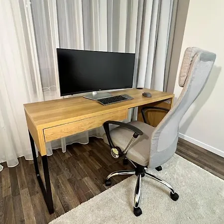 Stylish Newly Renovated Feels Like Second *