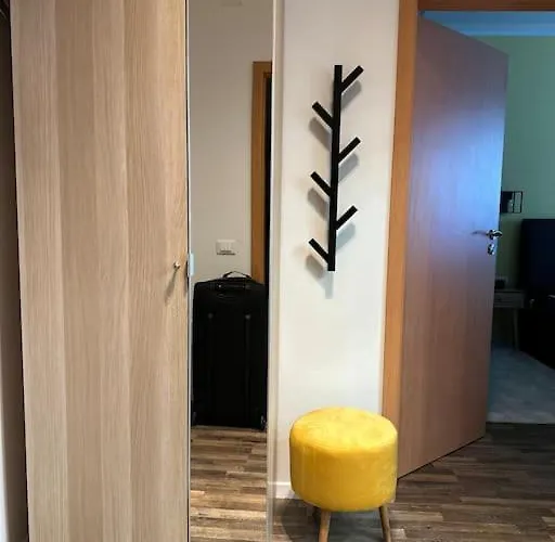 Stylish Newly Renovated Feels Like Second Appartamento