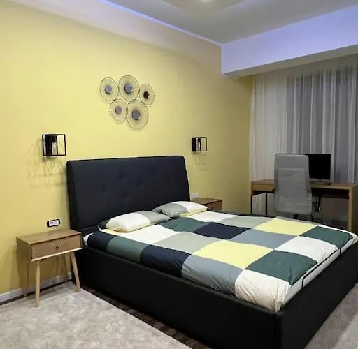 Stylish Newly Renovated Feels Like Second Apartment *