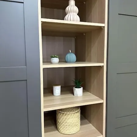 Stylish Newly Renovated Feels Like Second Apartment Bukarest