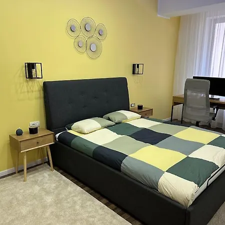 Stylish Newly Renovated Feels Like Second Apartamento Bucarest